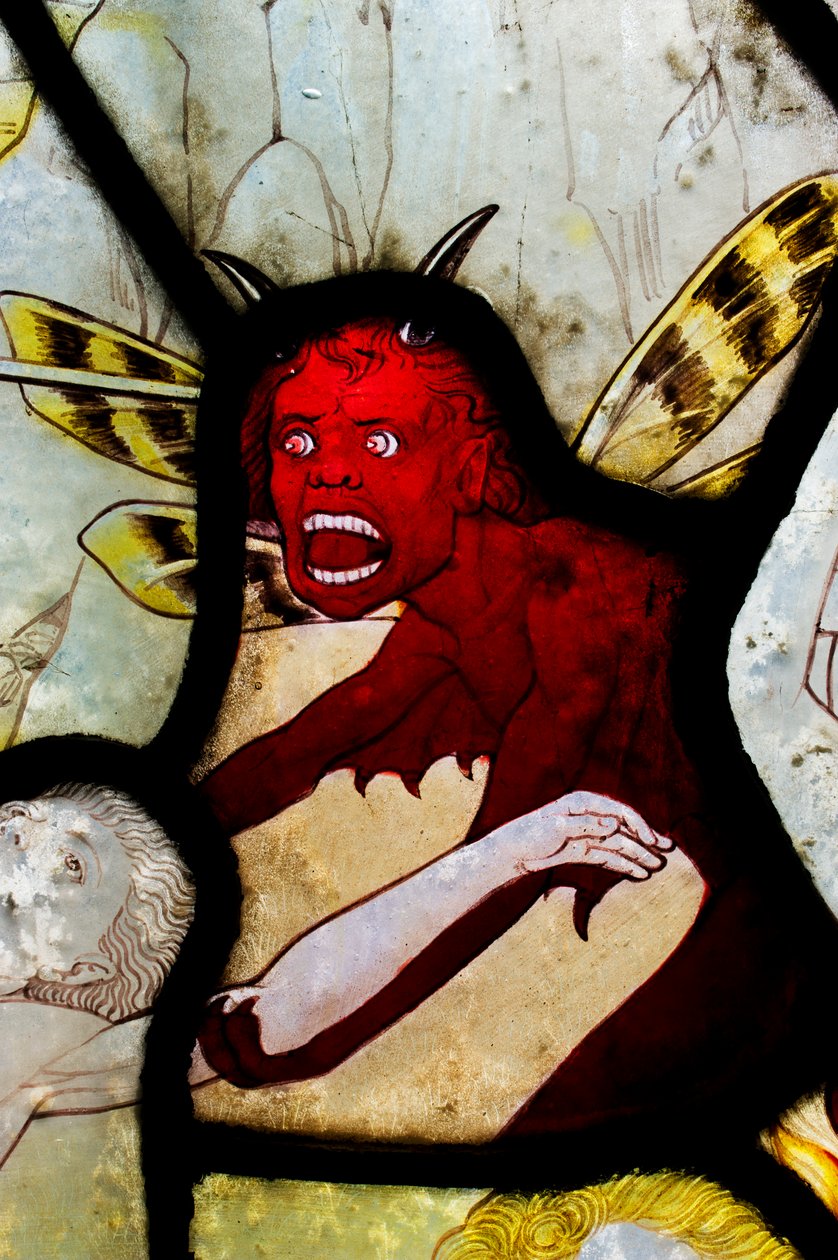 Djevelen, farget glass, Church of St Mary Magdalene, Rowington Close, Paddington, London, c2012 av James O Davies