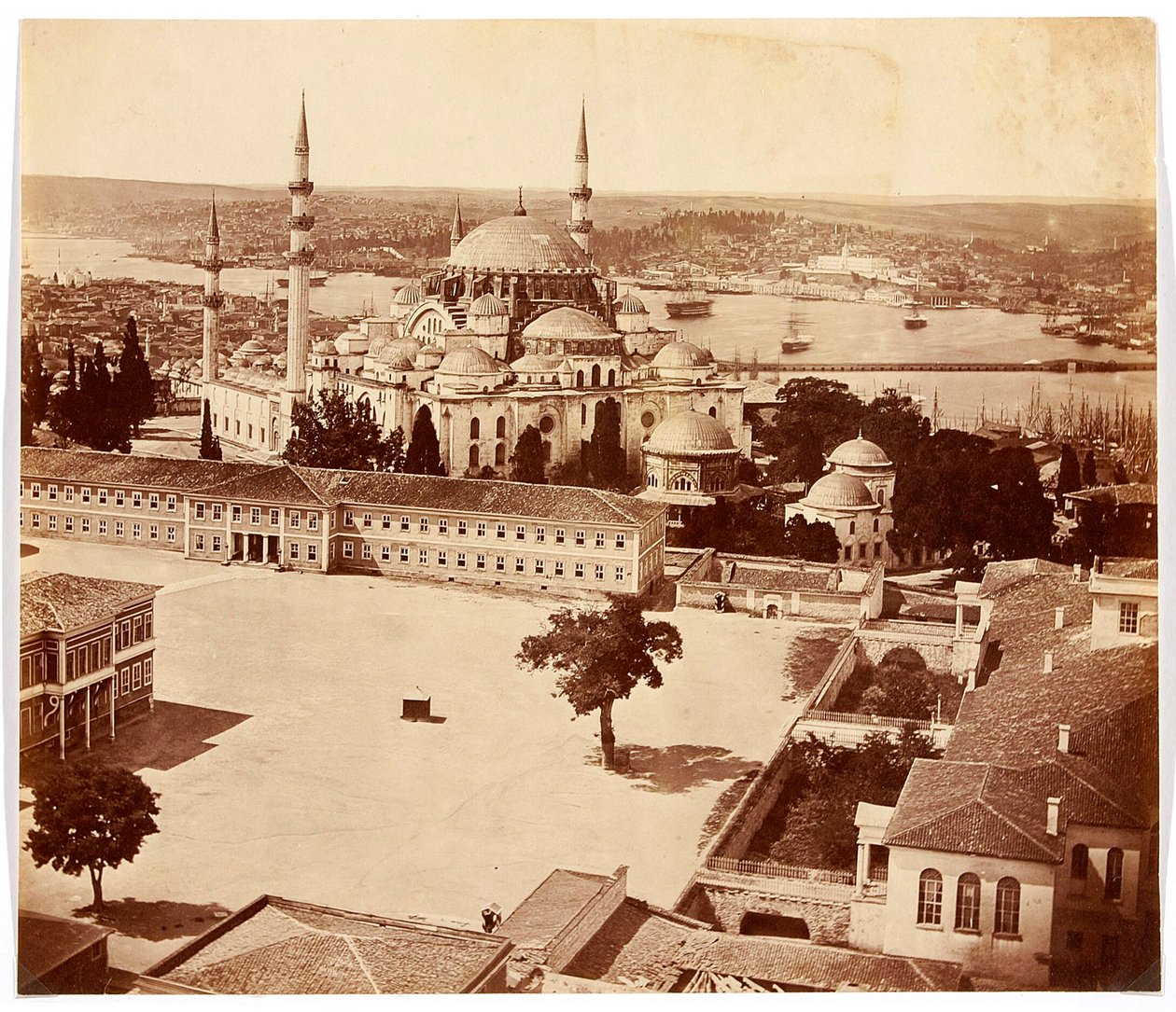 Istanbul. Süleymaniye-moskeen av James Robertson