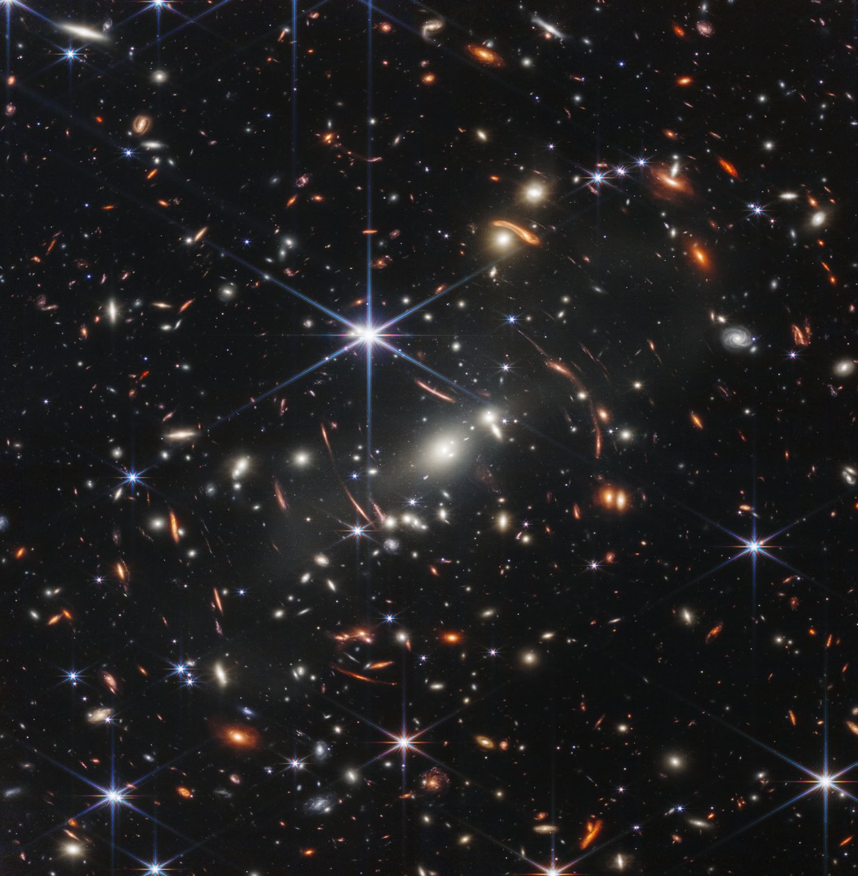 Lensing Galaxy Cluster (Webbs første dypfelt) av James Webb Space Telescope (NASA)