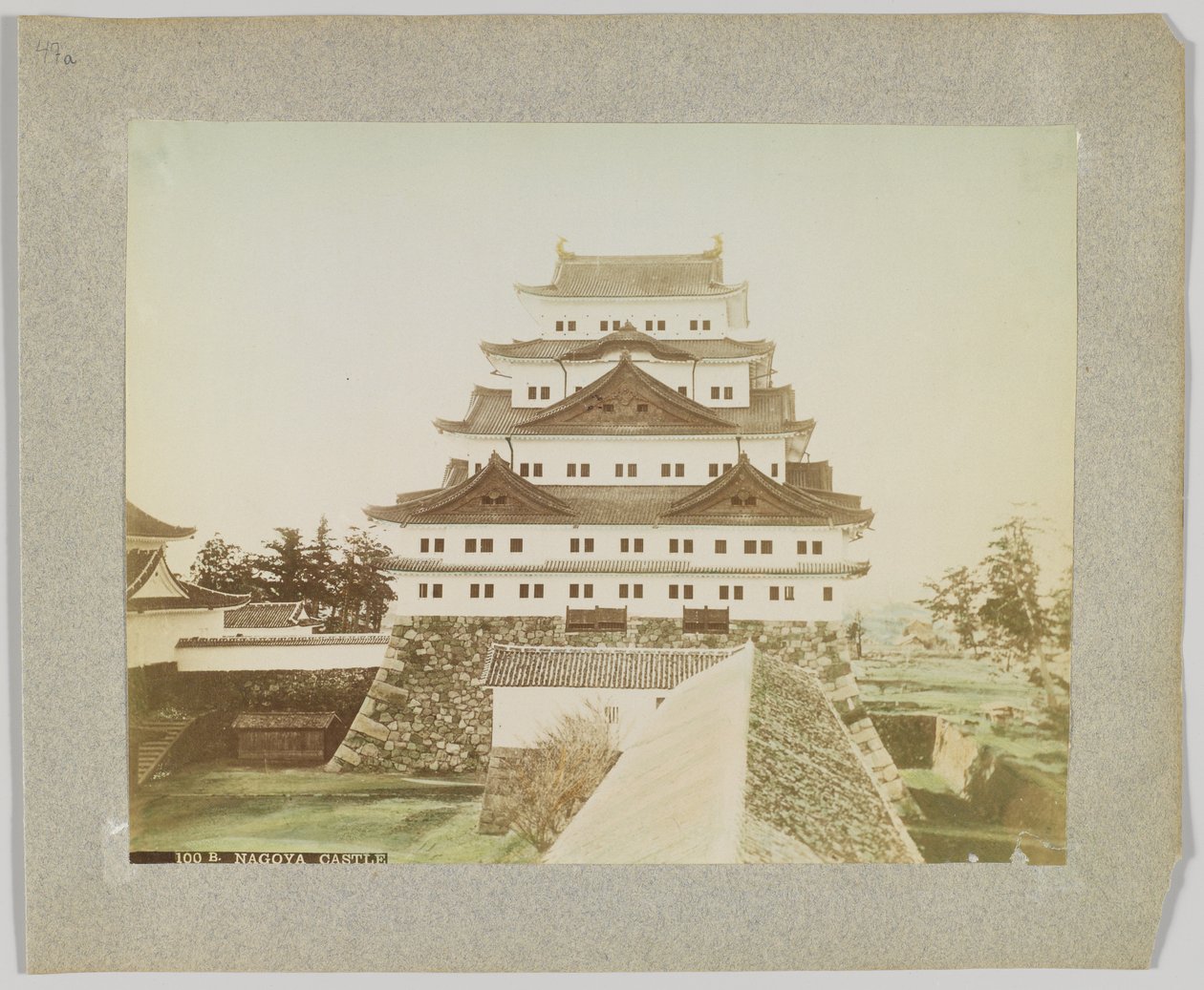 Nagoya Castle, Japan (håndfarget svart/hvitt-bilde) av Japanese Photographer