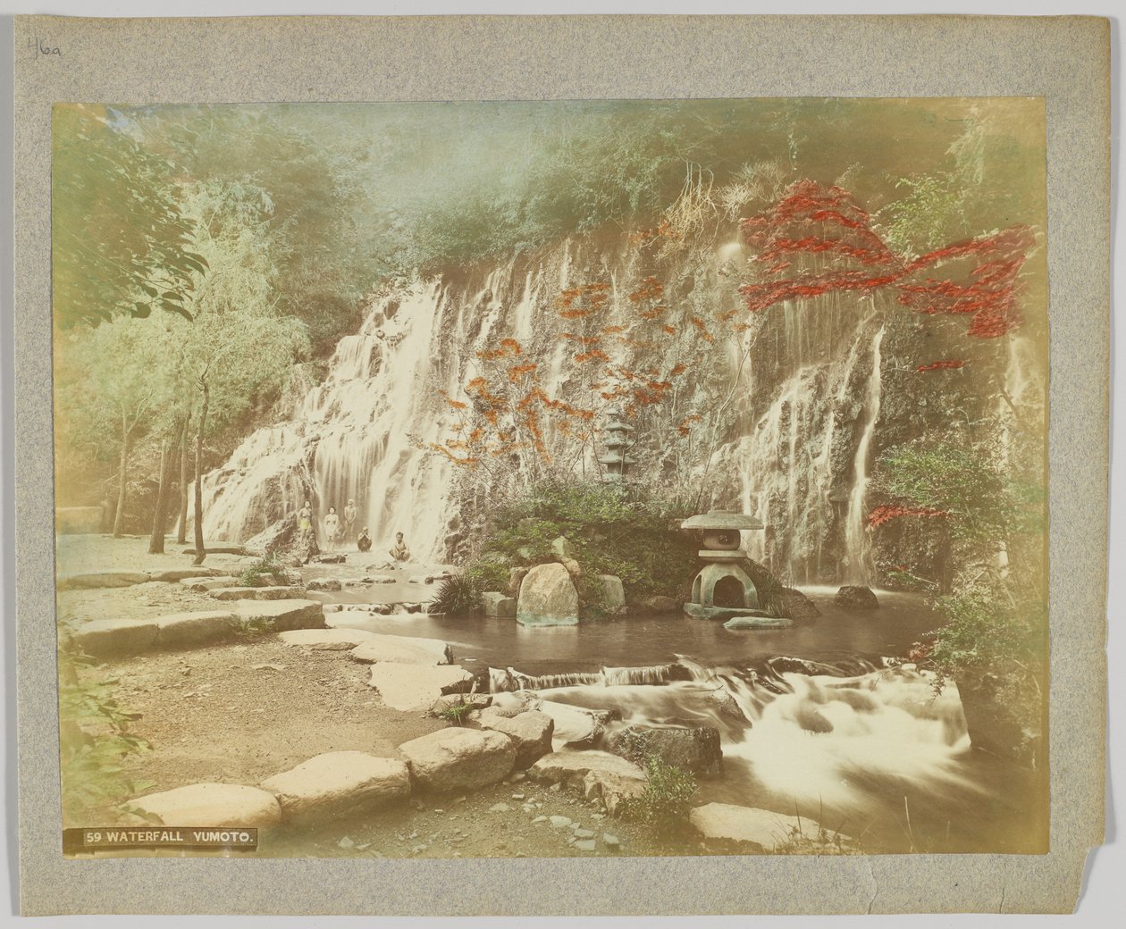 Foss, Yumoto, Kanagawa Prefecture, Japan (håndfarget svart/hvitt-bilde) av Japanese Photographer
