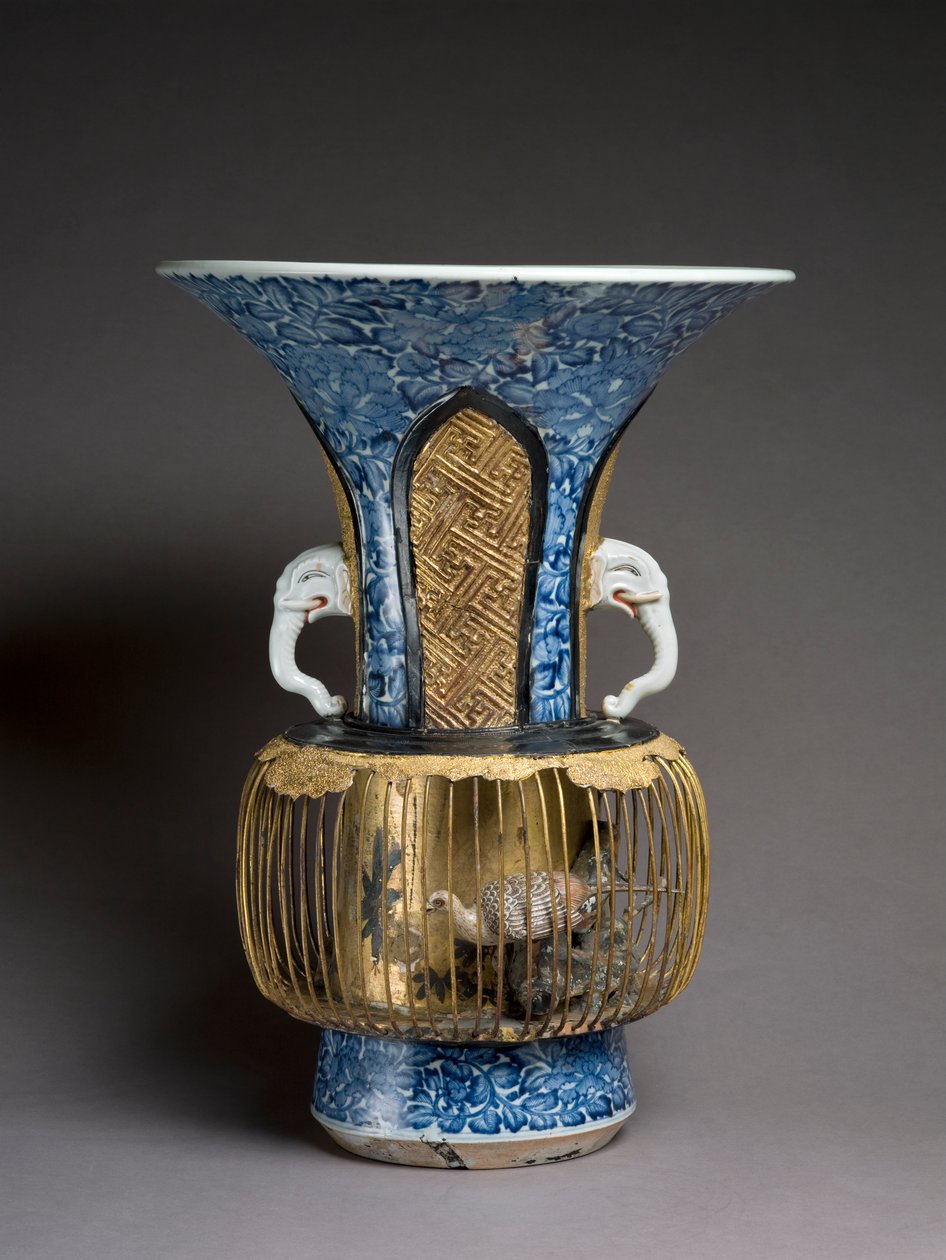 Fuglebur vase, ca. 1720 (blandet media) av Japanese School