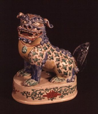 Kakiemon-figur av en buddhistisk løve av Japanese School