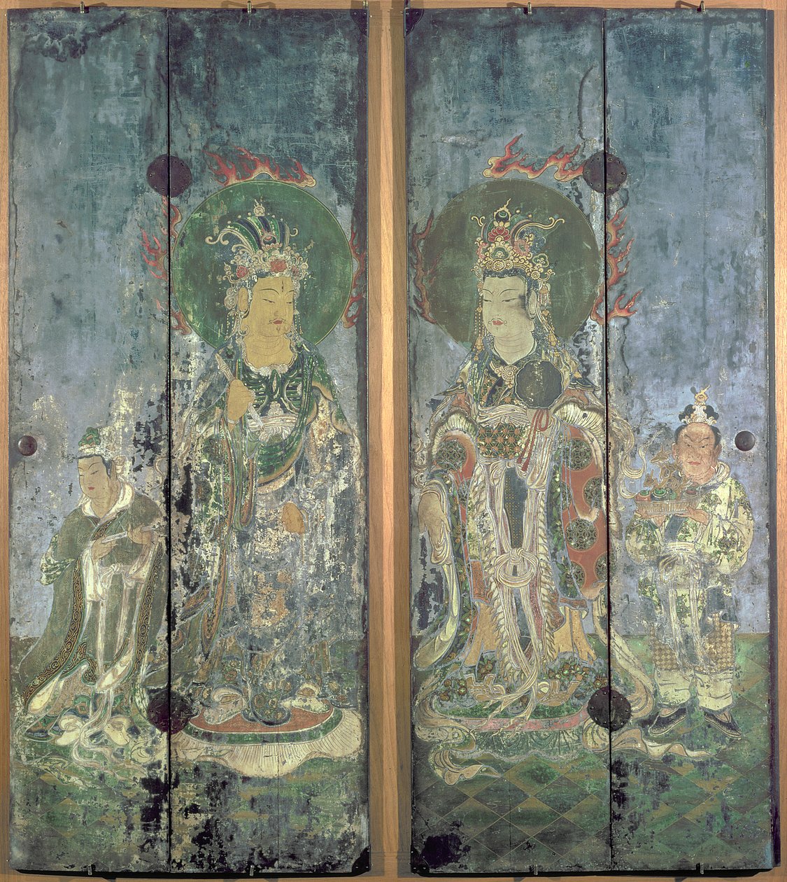 En av et par helligdomsdører, som viser Brahma og Indra eller Bonten og Taishakuten, Muromachi-perioden (polykrom og forgylt tre over lakk) av Japanese School