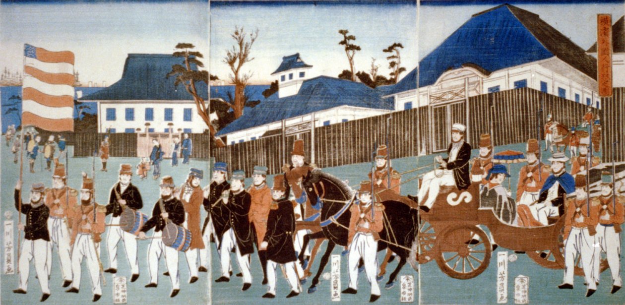 Triptyk som viser en parade av utlendinger, Yokohama, i en hestetrukket åpen vogn og ledet av en mann som bærer stjerner og striper, og et militærkorps, 1861. Utagawa Yoshigawa (aktiv 1850–1870) japansk ukiyo-e-artist. av Japanese School