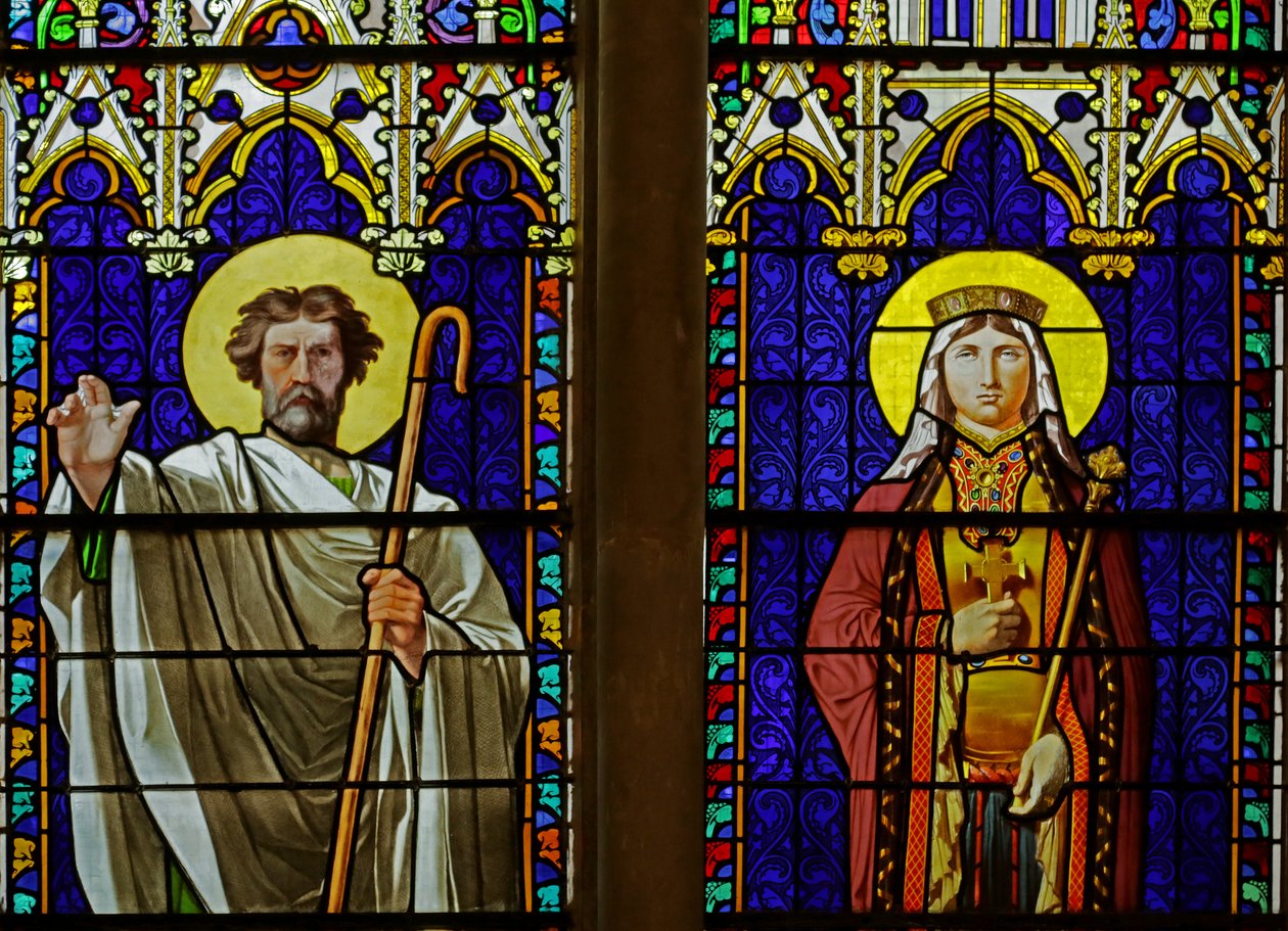 Vindu som viser Royal Saints: Saint Denis and Saint Clothilde (farget glass) av Jean Auguste Dominique Ingres