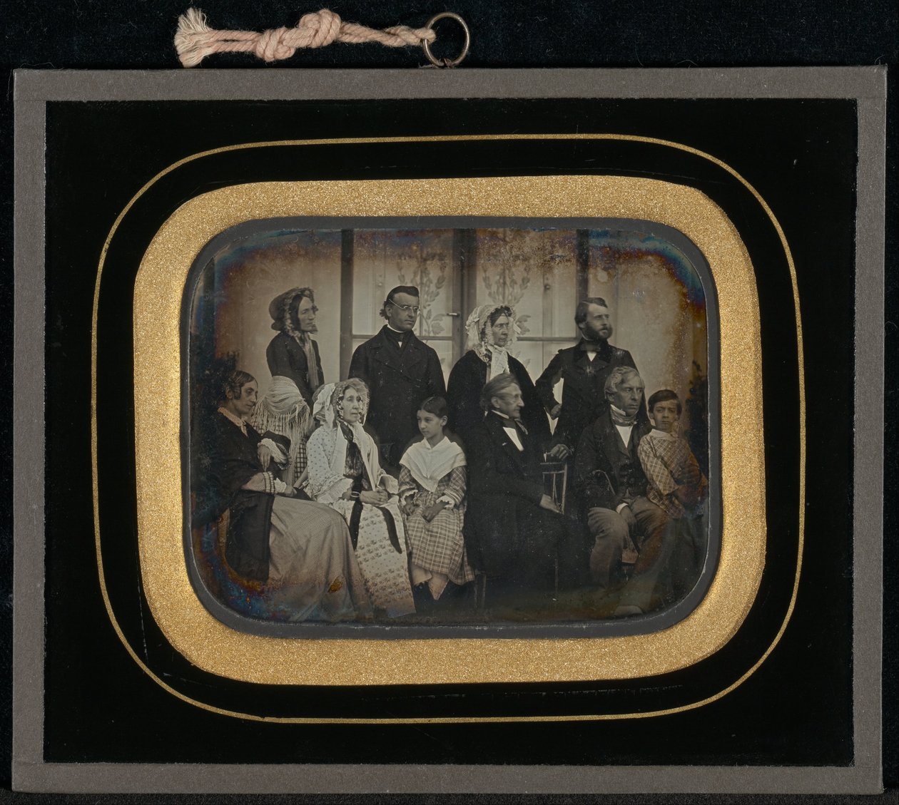 Gruppeportrett av ti familiemedlemmer og venner fra Eynard-Lullin av Jean Gabriel Eynard