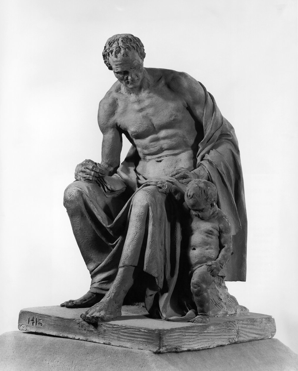 Modell for et monument til Jean-Jacques Rousseau (1712-78) oppkalt etter en av hans romaner "Emile, or Education" (terrakotta) av Jean Guillaume Moitte