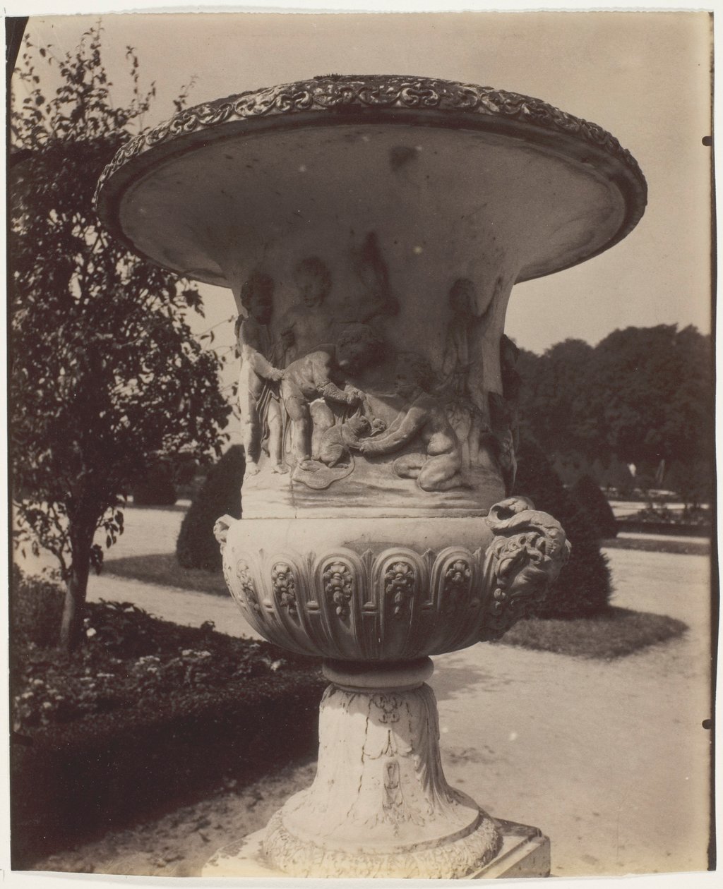  av Jean Eugène Auguste Atget