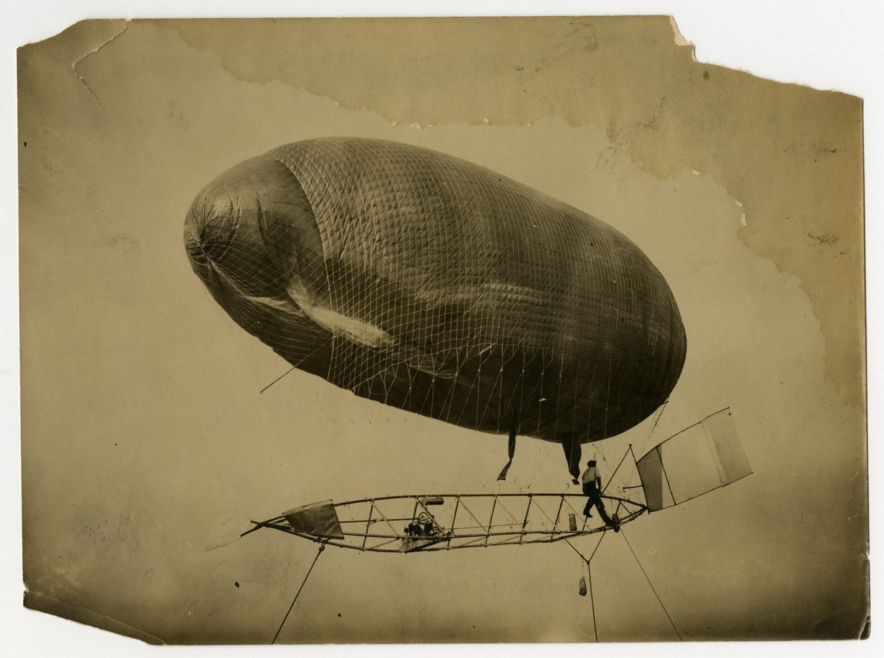 Luftskip "California Arrow" av Jessie Tarbox Beals