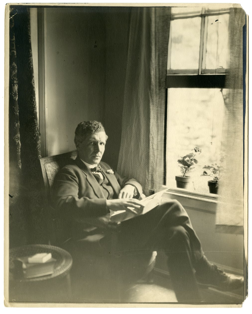 John Cowper Powys Llewelyn Powys, ca. 1905-40 (foto av gelatinsølv) av Jessie Tarbox Beals