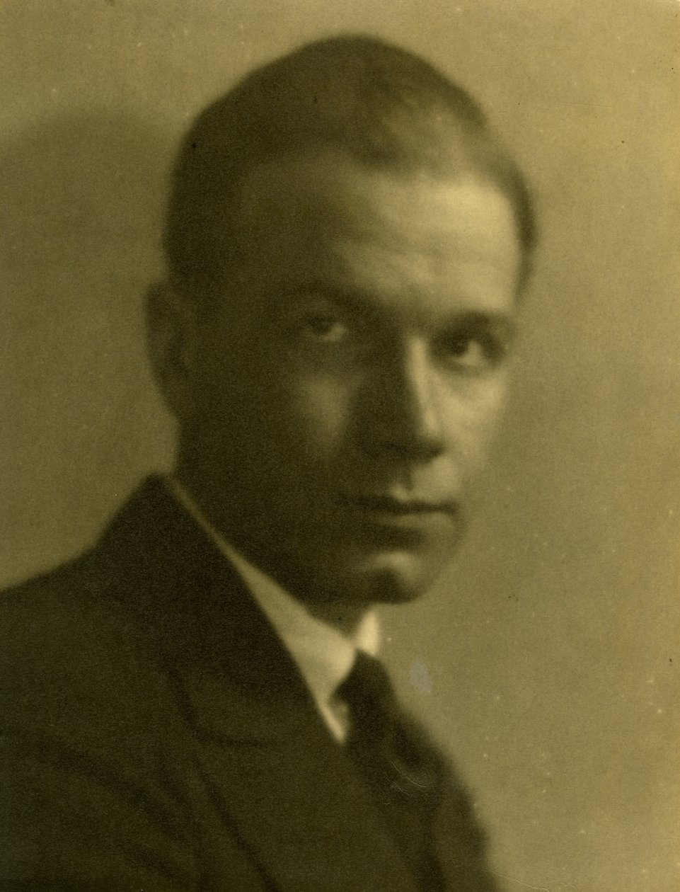 Kenneth Andrews ?, ca. 1905-27 (foto av gelatinsølv) av Jessie Tarbox Beals