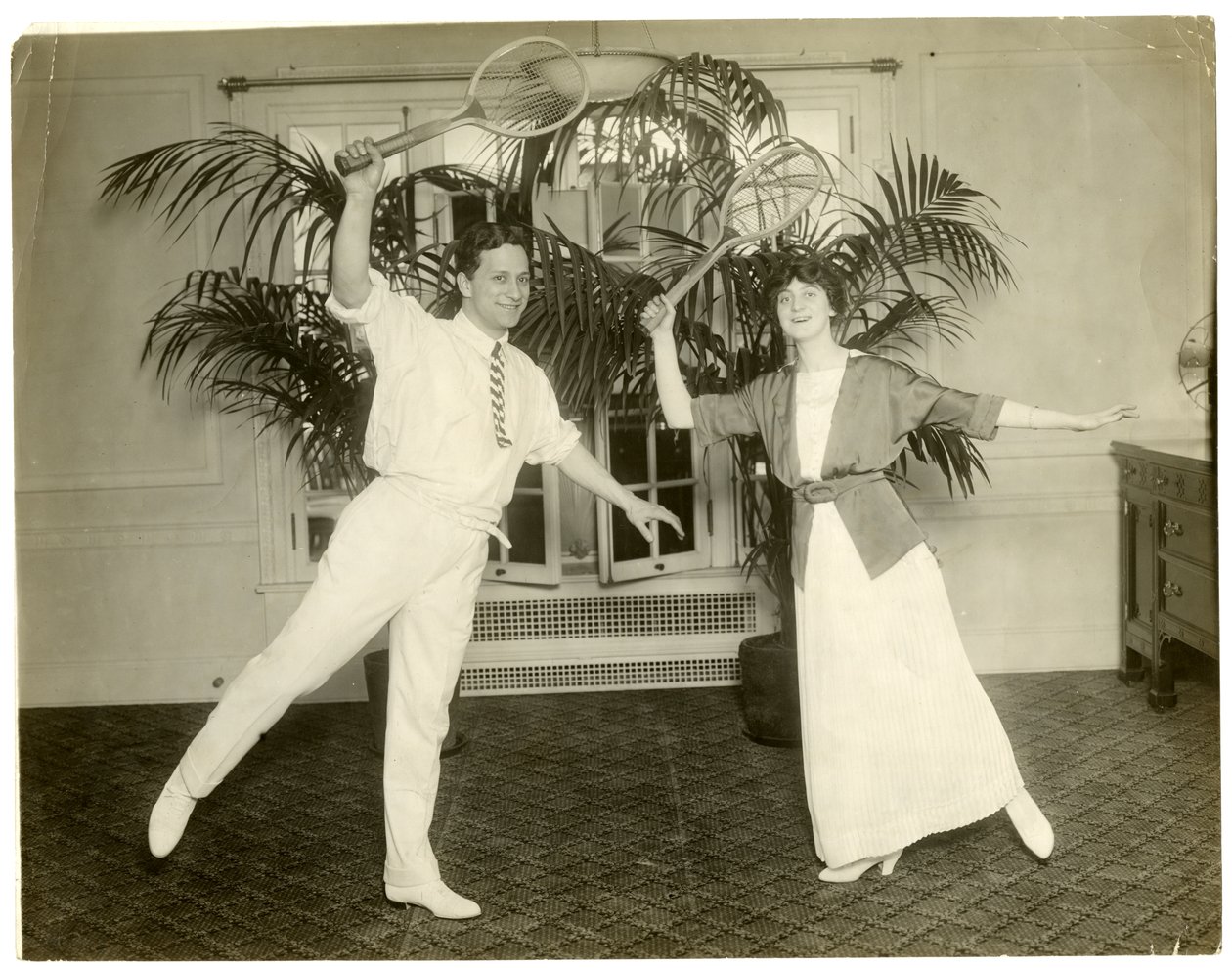 Nye parisiske dansere Señor Sebastian & Mme Mann - de danset ved åpningen av Albemarle Hoffman Roof Garden, ca. 1905-18 (gelatinsølvfoto) av Jessie Tarbox Beals