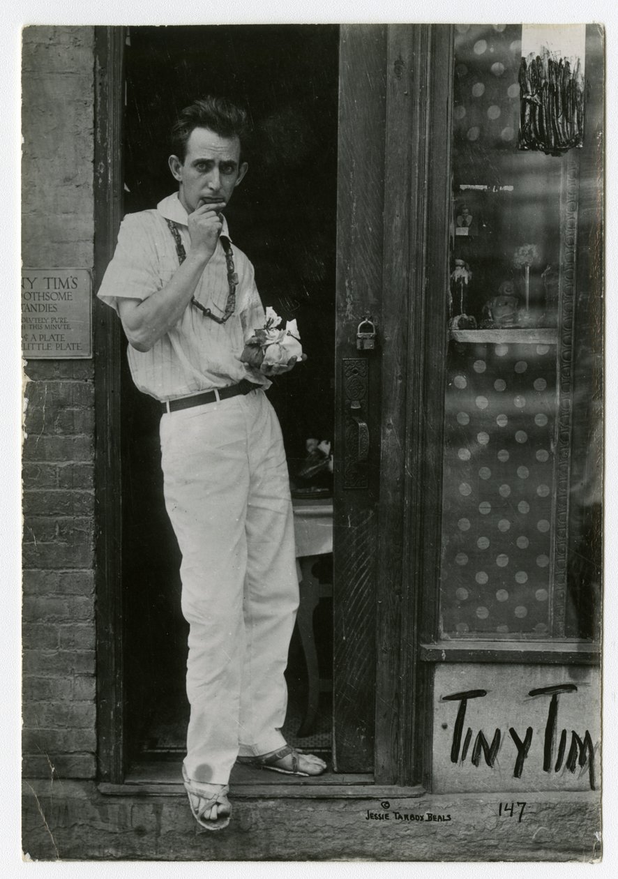 Tiny Tim, Greenwich Village, New York, USA, ca. 1915-22 (foto av gelatinsølv) av Jessie Tarbox Beals