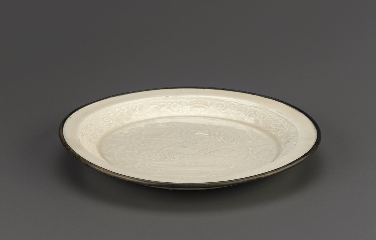 Ding ware-fat med støpt dekor av mandarinender, Hebei-provinsen, 1100-1200-tallet (keramikk) av Jin Dynasty Chinese School