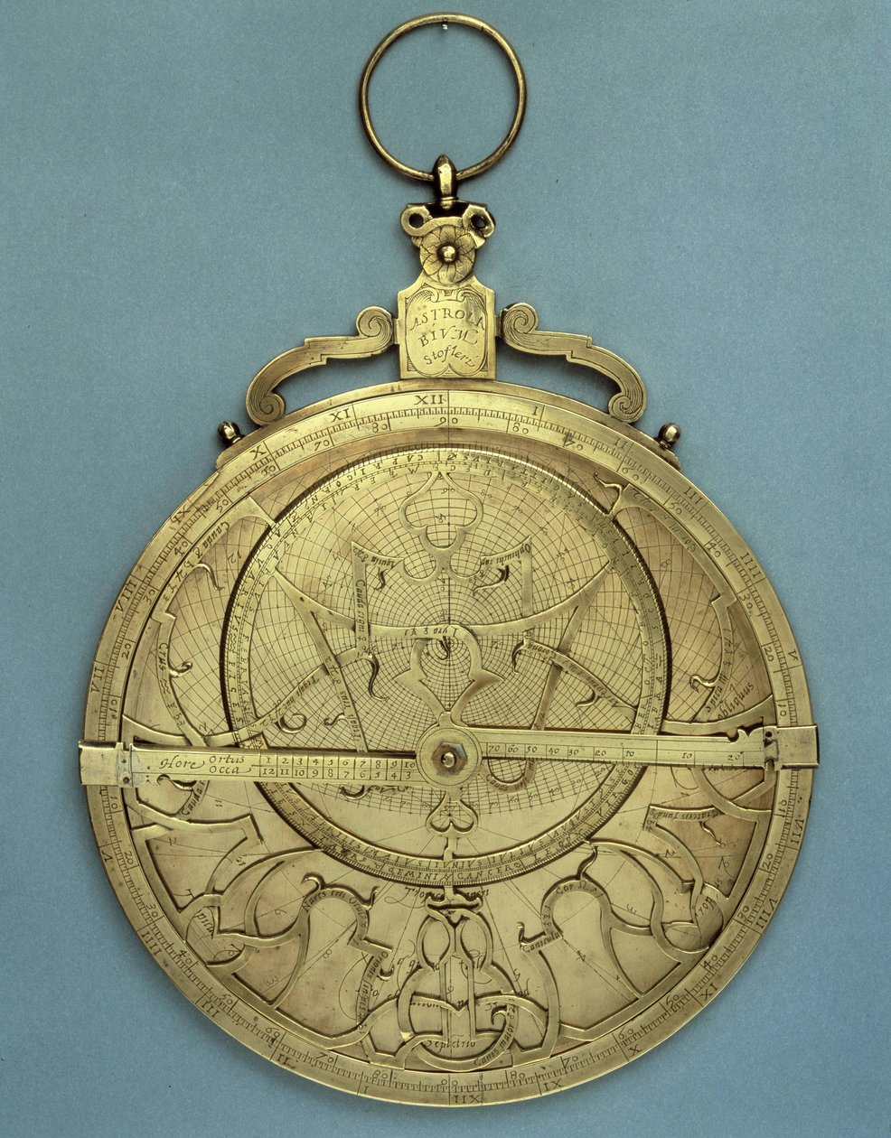 Astronomisk instrument: et astrolabium av Johannes Stoeffler (Stoffler) (1452-1531), laget på 1500-tallet. Paris, Brieux-samlingen av Johannes Stoeffler