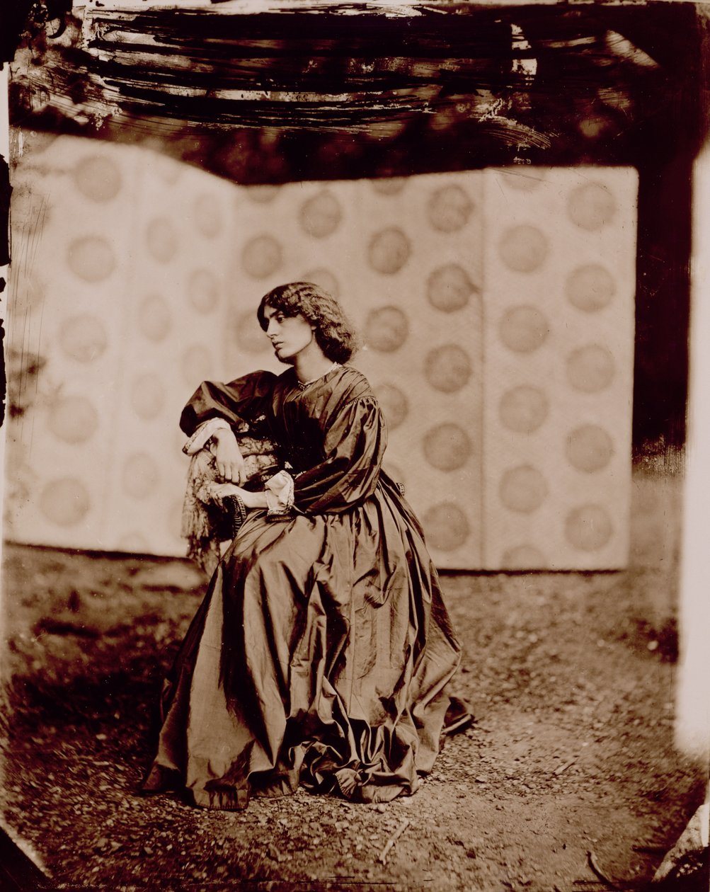 Portrett av Jane Morris (1839-1914) 1865 (albumtrykk) av John R. Parsons