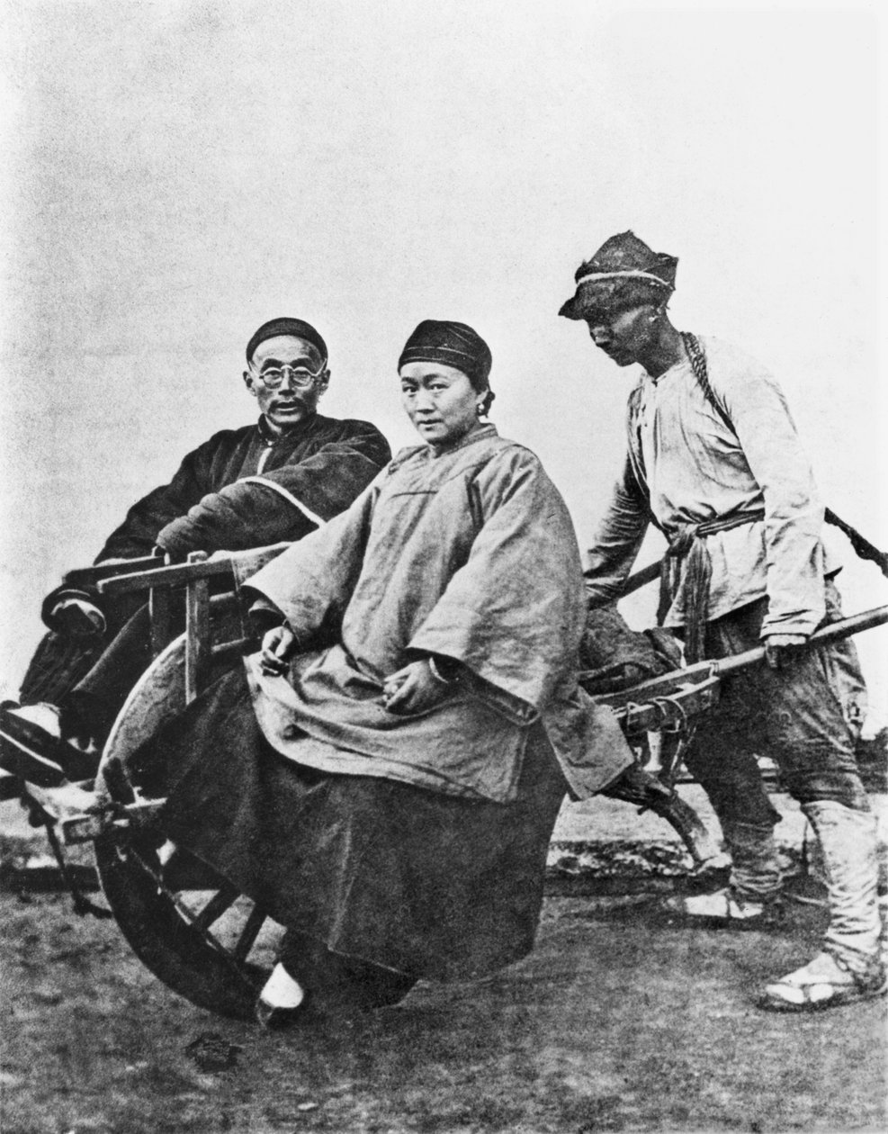 Kinesisk rickshaw, ca. 1870 av John Thomson