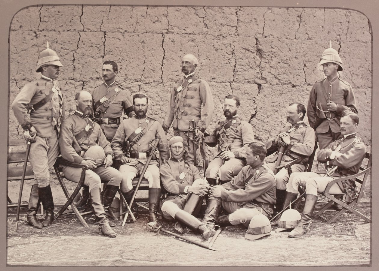 Britiske offiserer for dronningens egne guider av John Burke