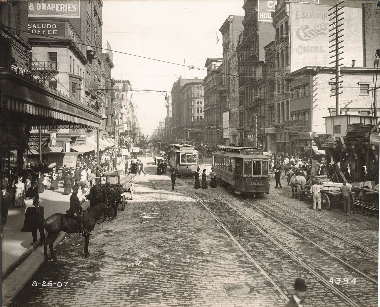 Market Street, øst for 10th, Philadelphia, 1907 av John Gibb Smith