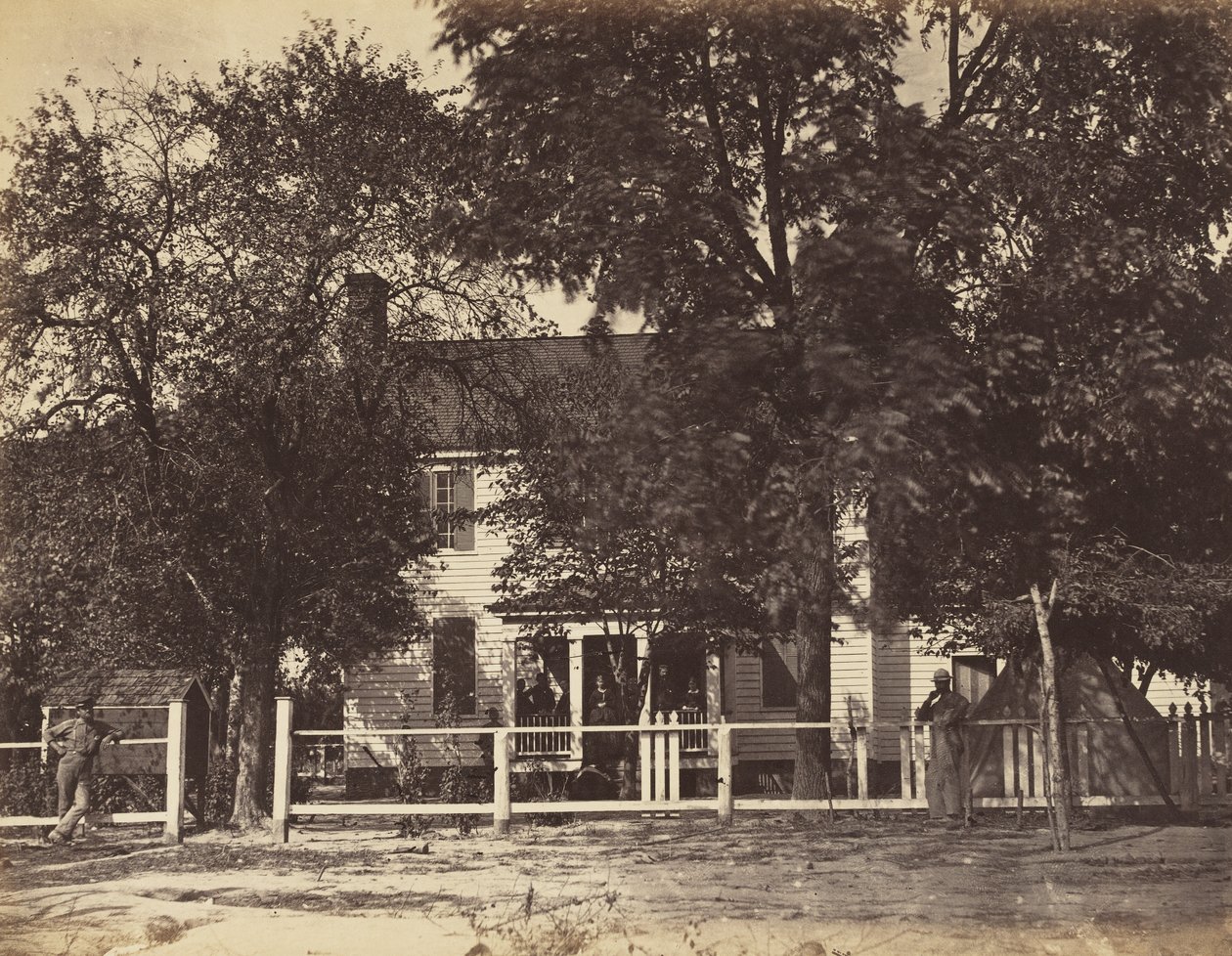 Aiken House, på Weldon Railroad, Virginia., februar 1865 (abumen-trykk montert på vevd papir) av John Reekie
