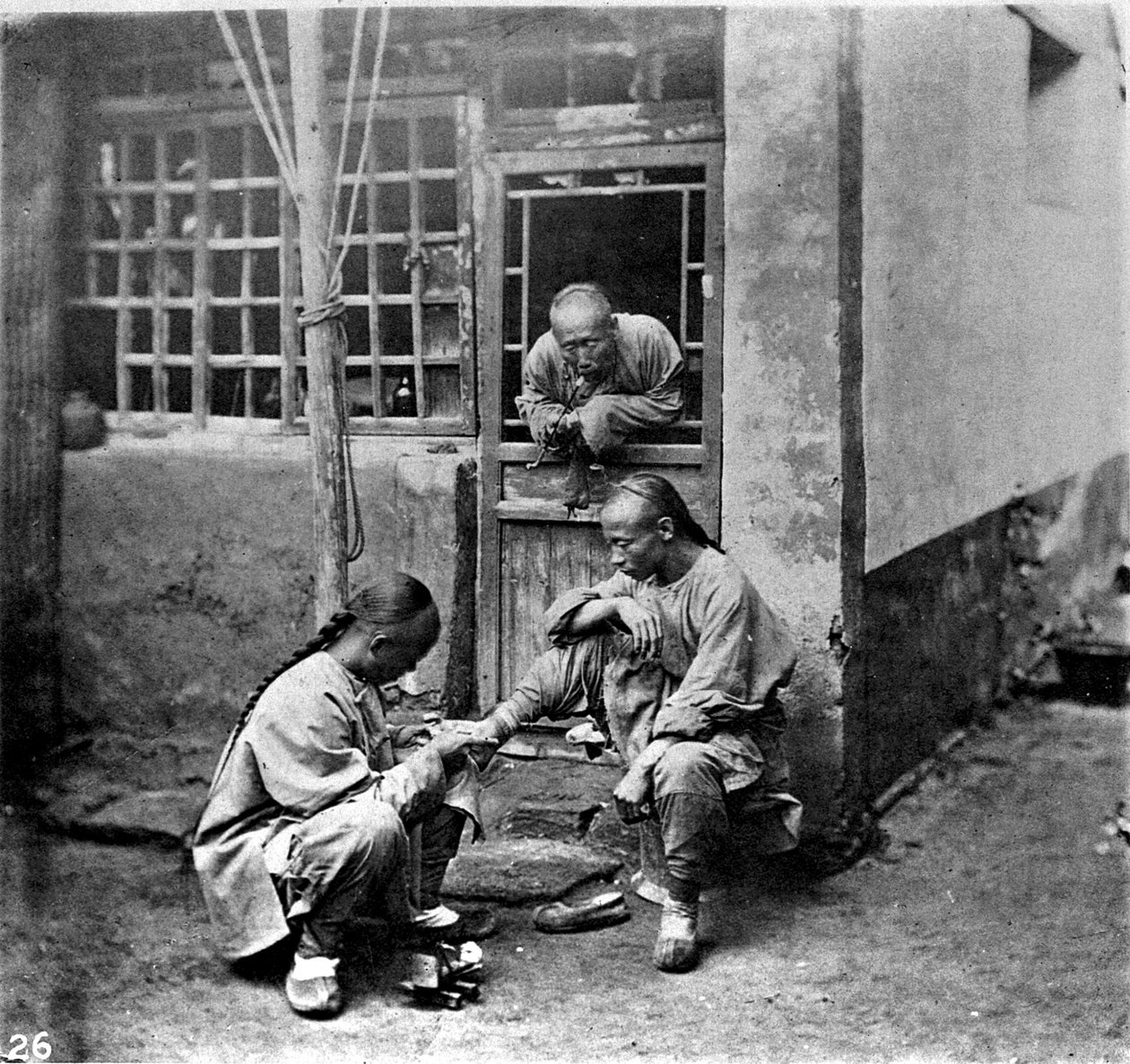 Kina, pedikyren, ca. 1870 (bilde) av John Thomson