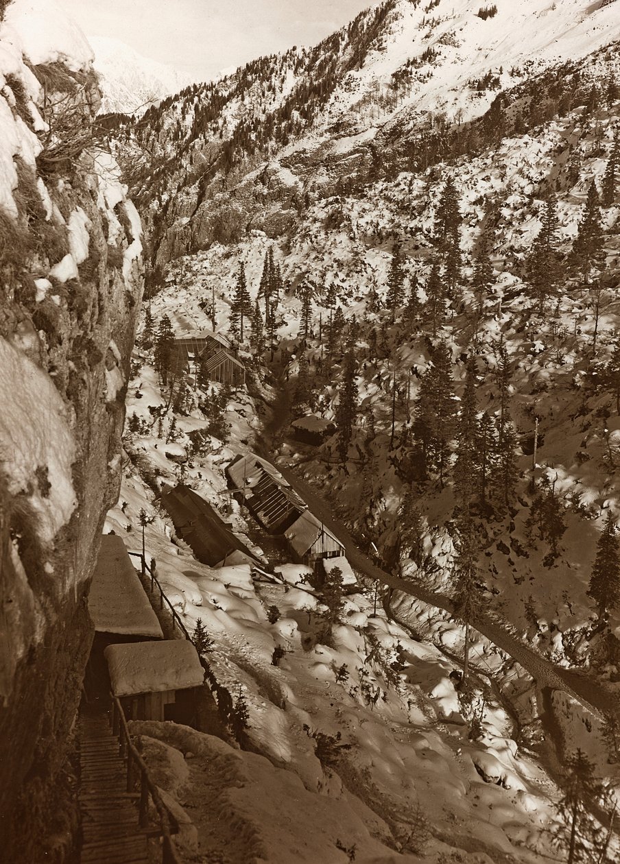 Album "Min verdenskrig - minner fra den sørvestlige fronten i Kärnten, Italia, Trentino-Alto Adige) 31/03/1915-12/11/ 1918 - Josef Zohles Vienna ": militærbrakke (s/hv-bilde) av Josef Zohles