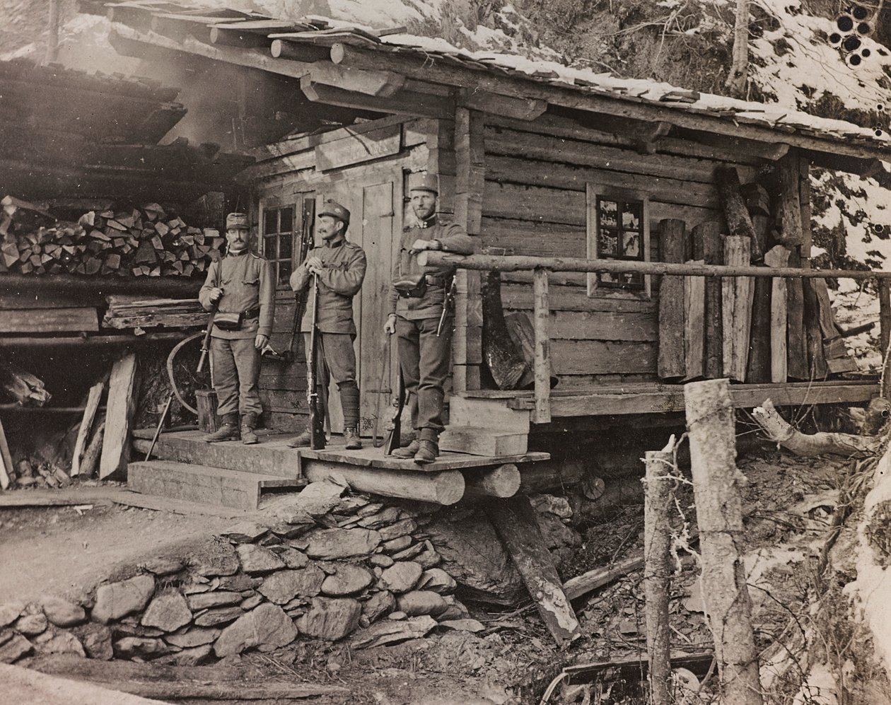 Album "Min verdenskrig - minner om den sørvestlige fronten i Kärnten, Italia, Trentino-Alto Adige) 31/03/1915-12/11/ 1918 - Josef Zohles Wien ": boligoffiserer (s/hv-foto) av Josef Zohles