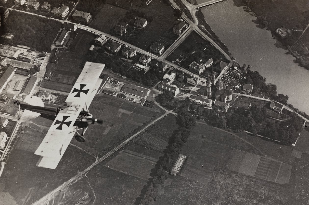 Album "Min verdenskrig - minner fra den sørvestlige fronten i Kärnten, Italia, Trentino-Alto Adige) 31/03/1915-12/11/ 1918 - Josef Zohles Vienna ": flyinspeksjon (s/hv ph av Josef Zohles