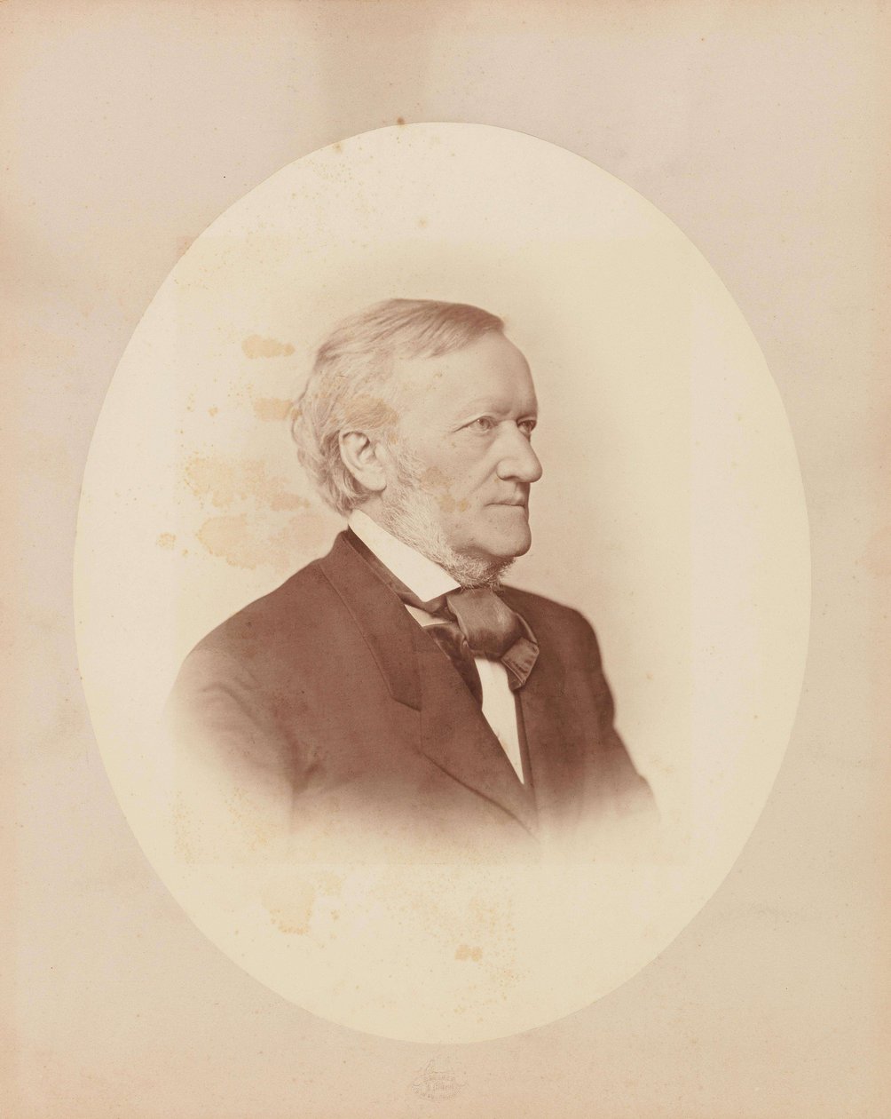 Portrett av komponisten Richard Wagner 1813-1883, ca. 1870. av Joseph Albert