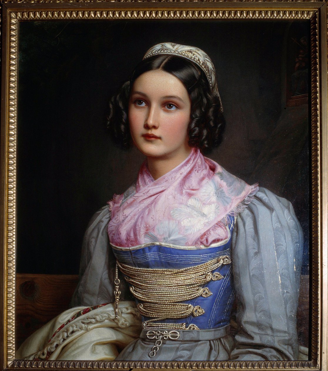 Portrett av Helene Sedlmayer Datteren til en skomaker i München, hun er kledd i en tradisjonell bayersk drakt. Maleri av Joseph Karl Stieler (1781-1858) München fra 1800-tallet. Nymphenburg slott av Joseph Carl Stieler