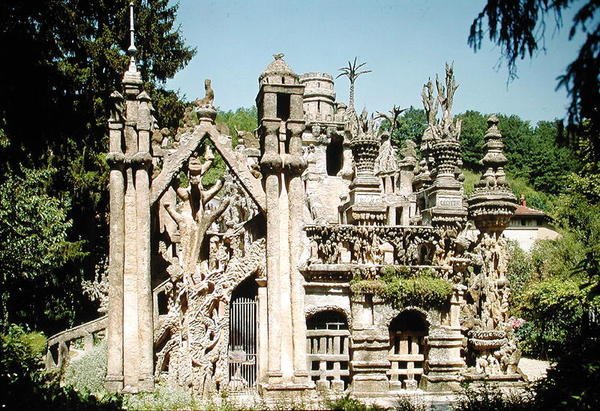 Det ideelle palasset, bygget 1879-1912 av Joseph Ferdinand Cheval
