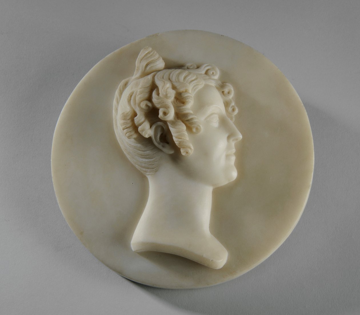 Medaljongportrett av Harriet Gott av Joseph Gott