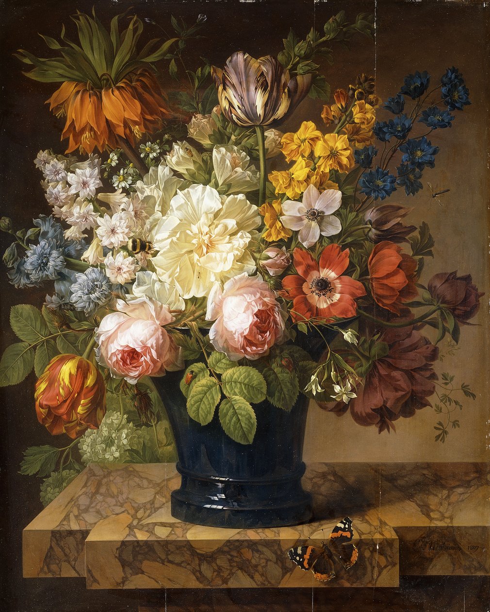 Blomster i en vase på en marmorhylle med en rød admiral, en humlebi, to biller og en øyenstikker, 1807 av Joseph Laurent Malaine