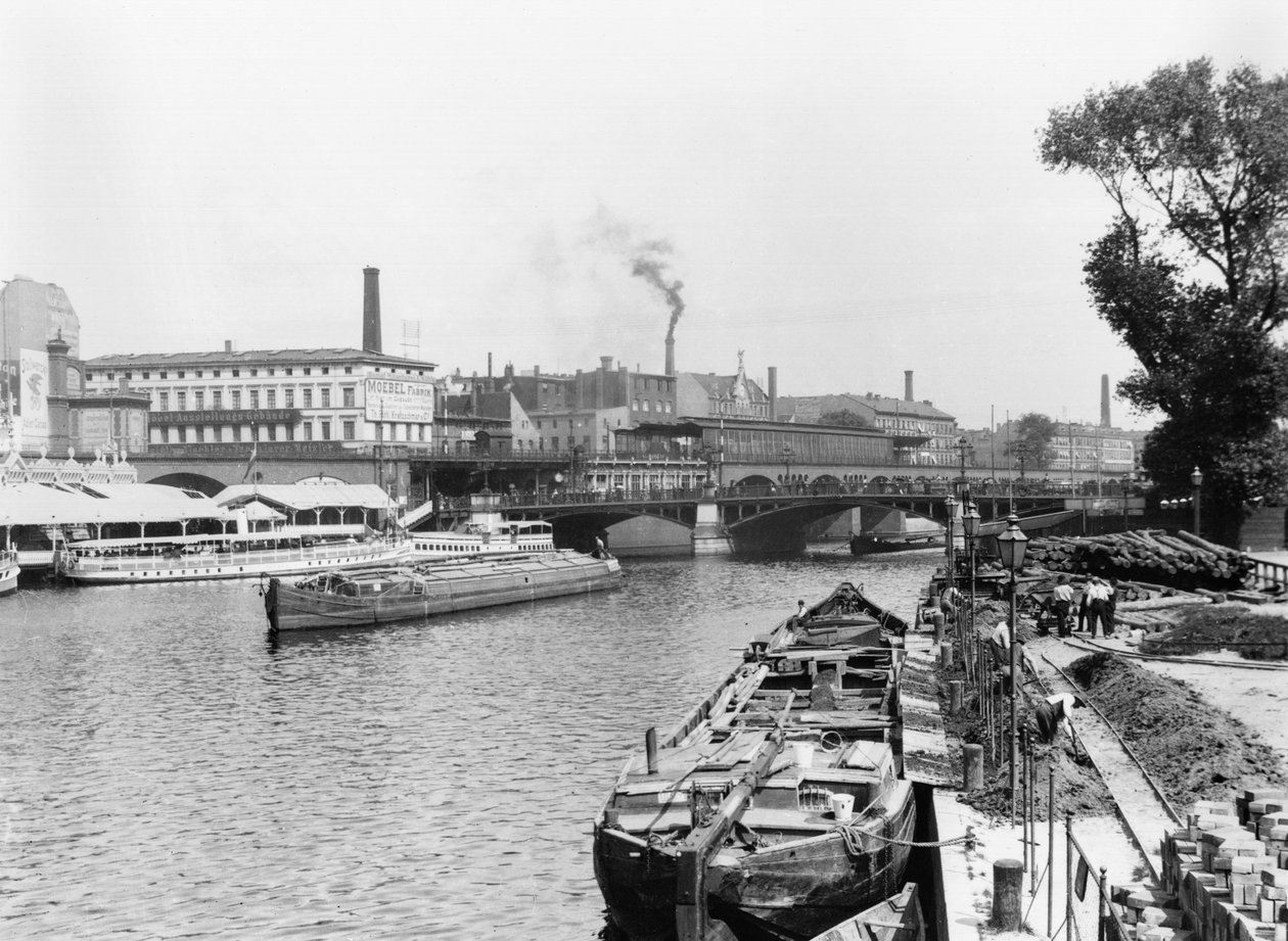 Utsikt over elven Spree, Berlin, ca. 1910 av Jousset
