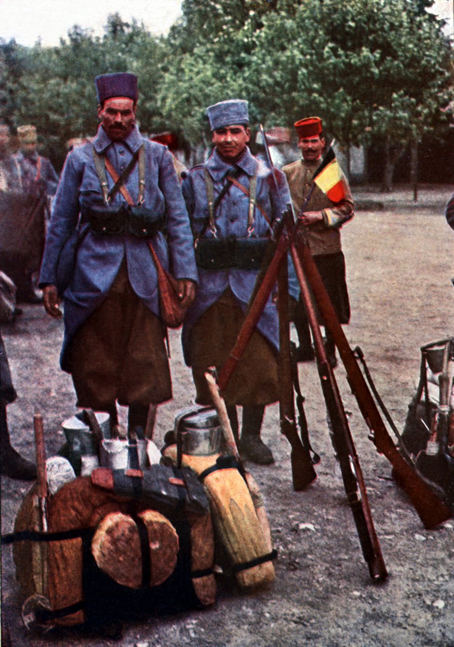 Riflemen fra Algerie i en leir under slaget ved Marne øst for Paris, september 1914 (autokrom) av Jules Gervais Courtellemont