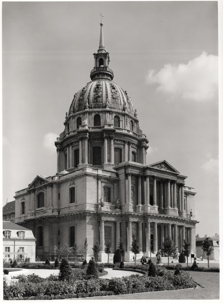 Fasade til St. Louis-kirken, Dome des Invalides, 1679-1706 av Jules Hardouin Mansart