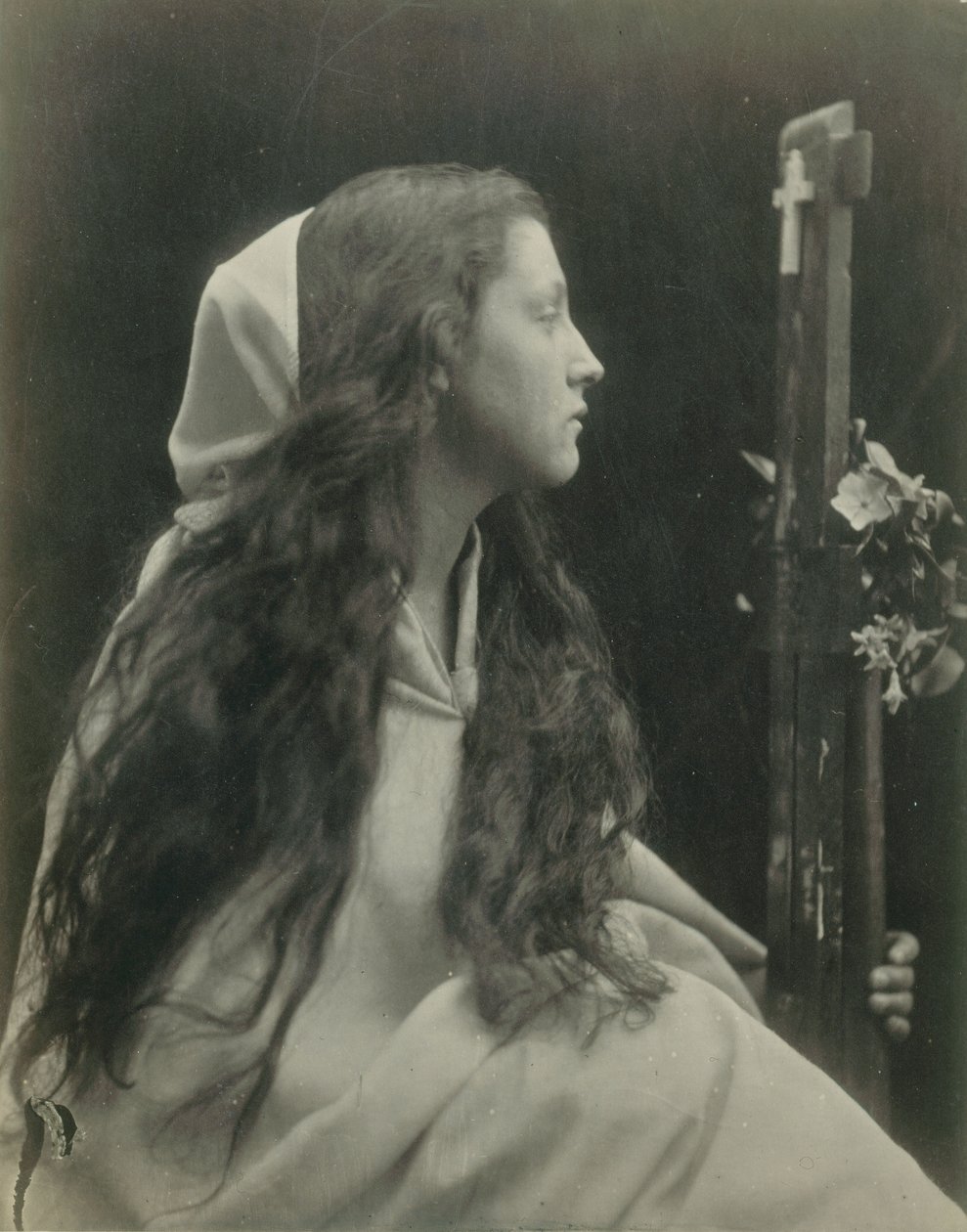 «Dame med et krusifiks» Mary Ann Hillier av Julia Margaret Cameron