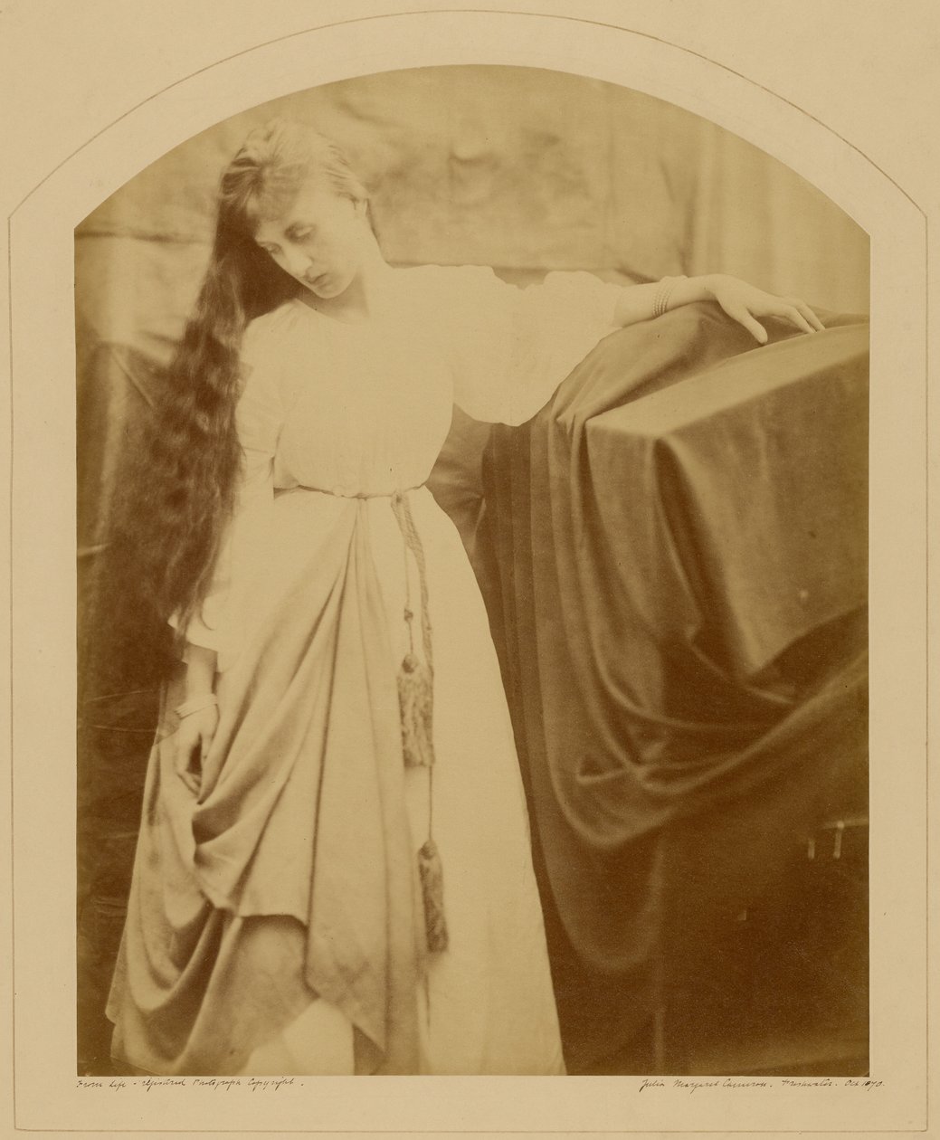 May Prinsep av Julia Margaret Cameron