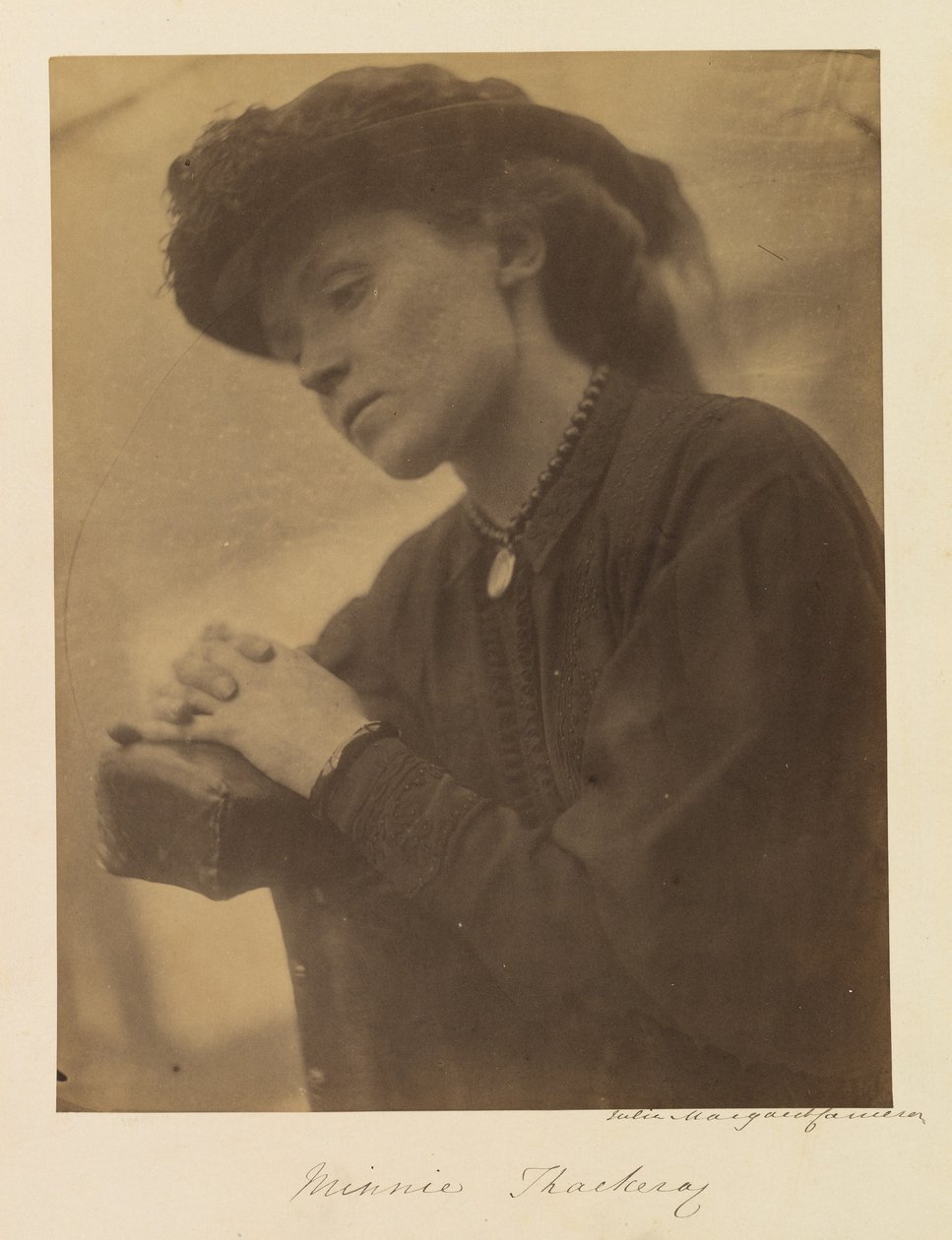 Minnie Thackeray av Julia Margaret Cameron