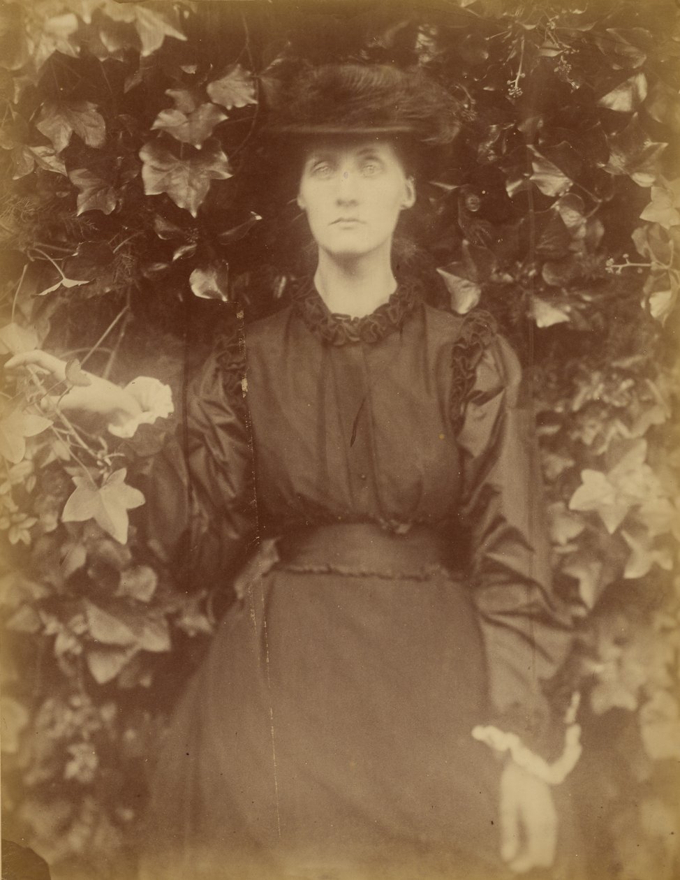 [Fru Herbert Duckworth] av Julia Margaret Cameron