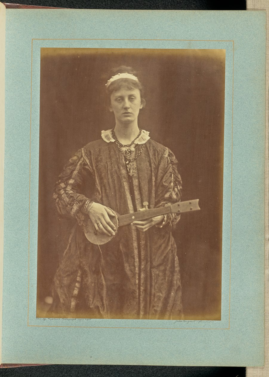 «Tårer fra dypet av en guddommelig fortvilelse stiger i hjertet og samler seg i øynene.» av Julia Margaret Cameron