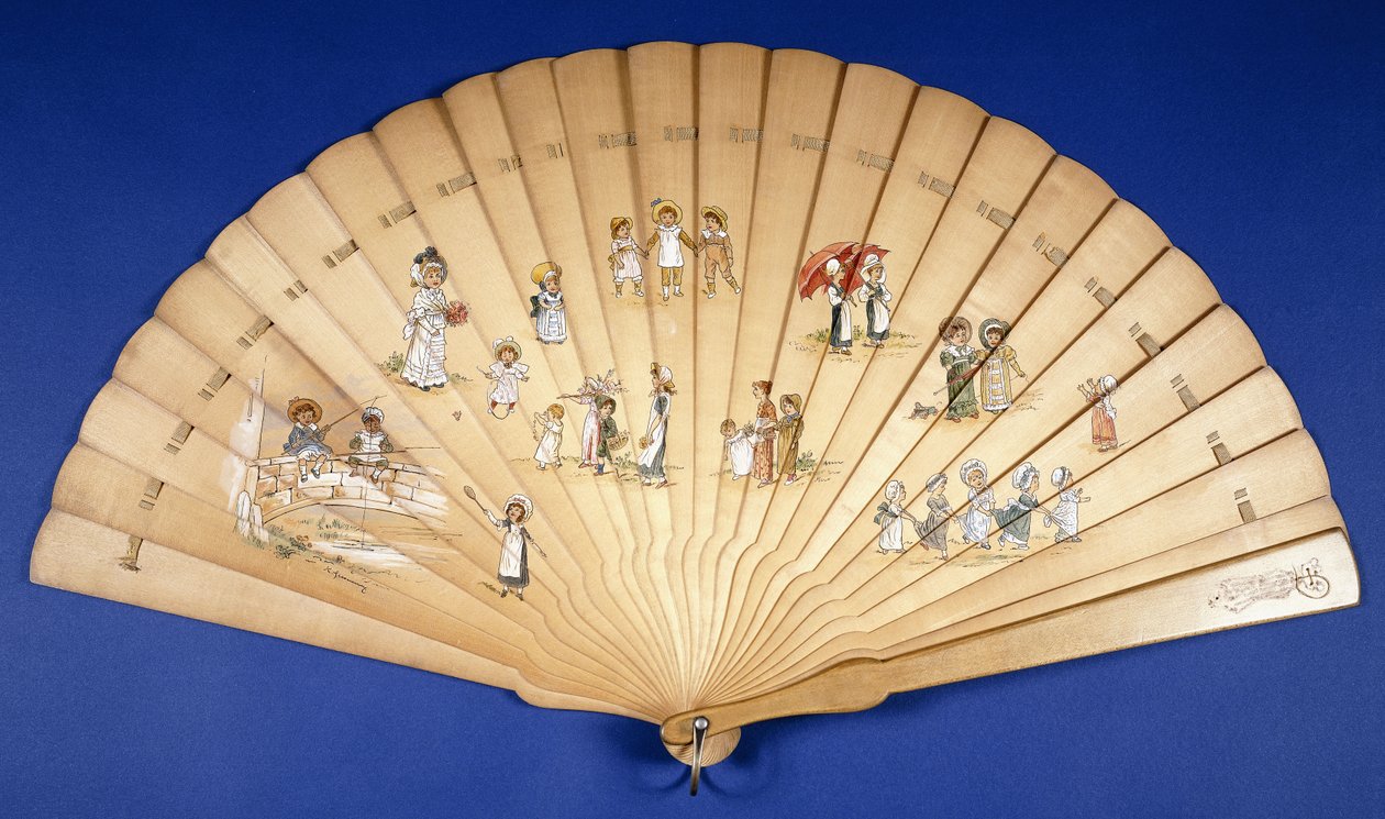 En stor Brise-vifte i tre malt i farger med grupper av barn på forskjellige sysler, av Kate Greenaway