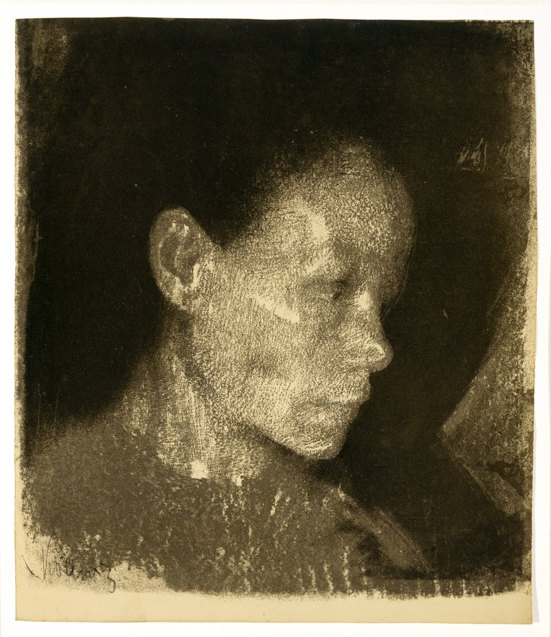 Leder for en arbeidende kvinne i trekvartsprofil vendt mot høyre, 1905 (lito på brunt papir) av Käthe Kollwitz