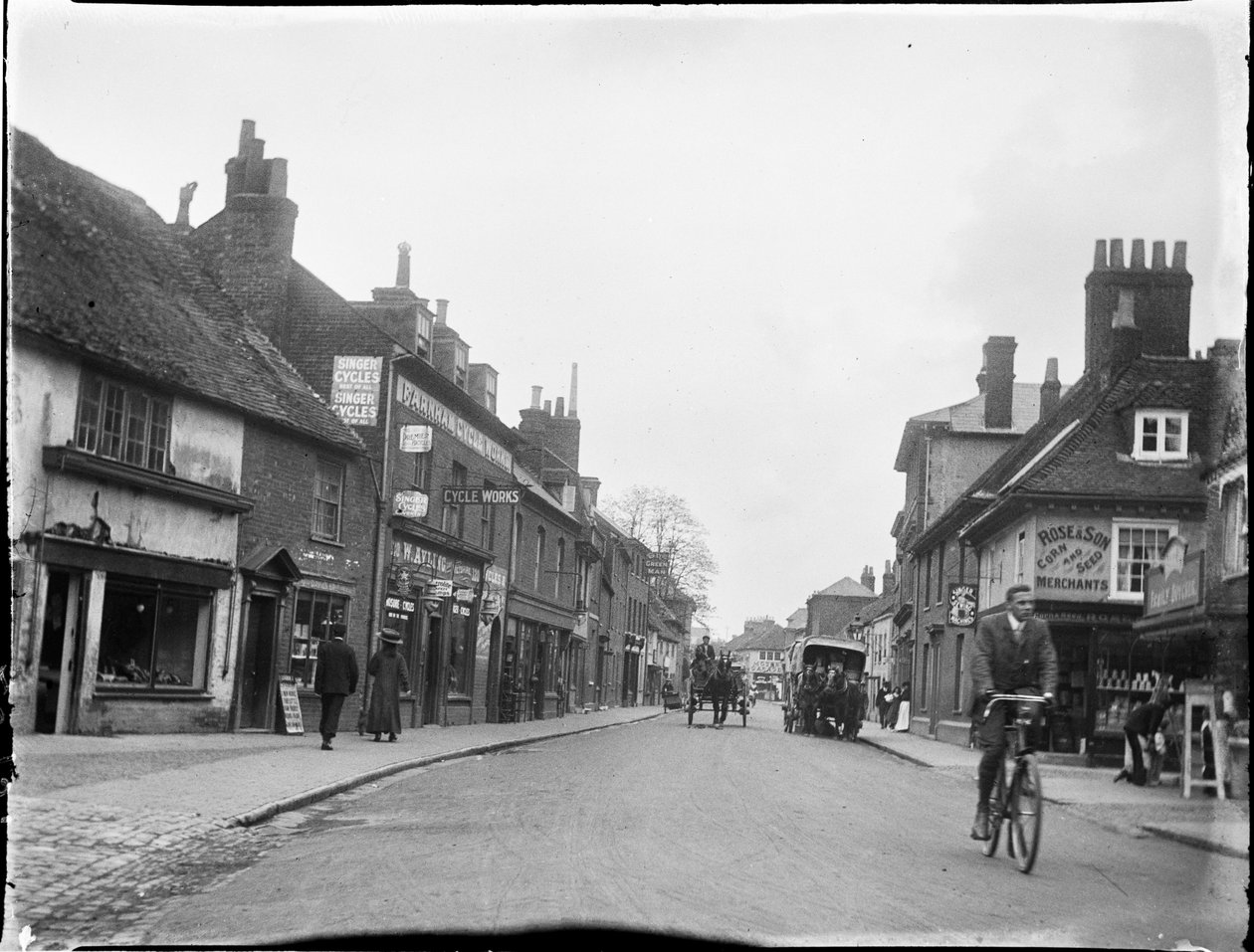 East Street, Farnham, Waverley, Surrey, 25.05.1909 (s/hvitt-bilde) av Katherine Jean Macfee