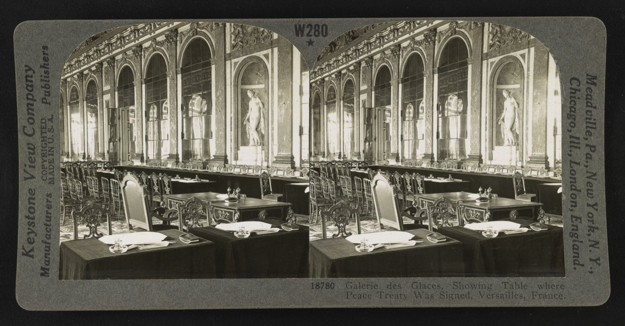 Galerie des Glaces, viser bord hvor fredsavtalen ble undertegnet, Versailles av Keystone View Company