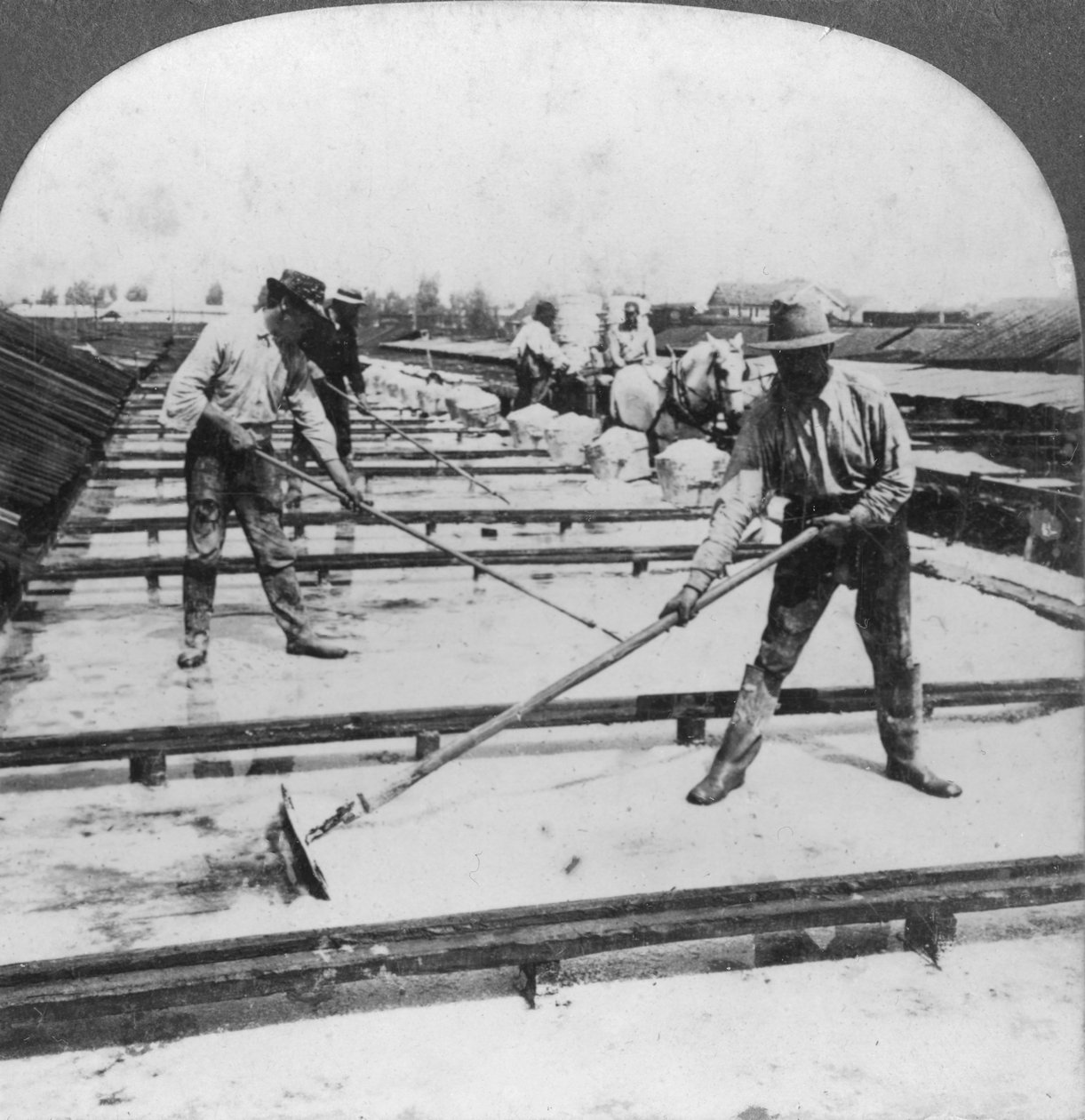 Solavdampning, saltproduksjon, Syracuse, New York, USA, 1900-tallet av Keystone View Company