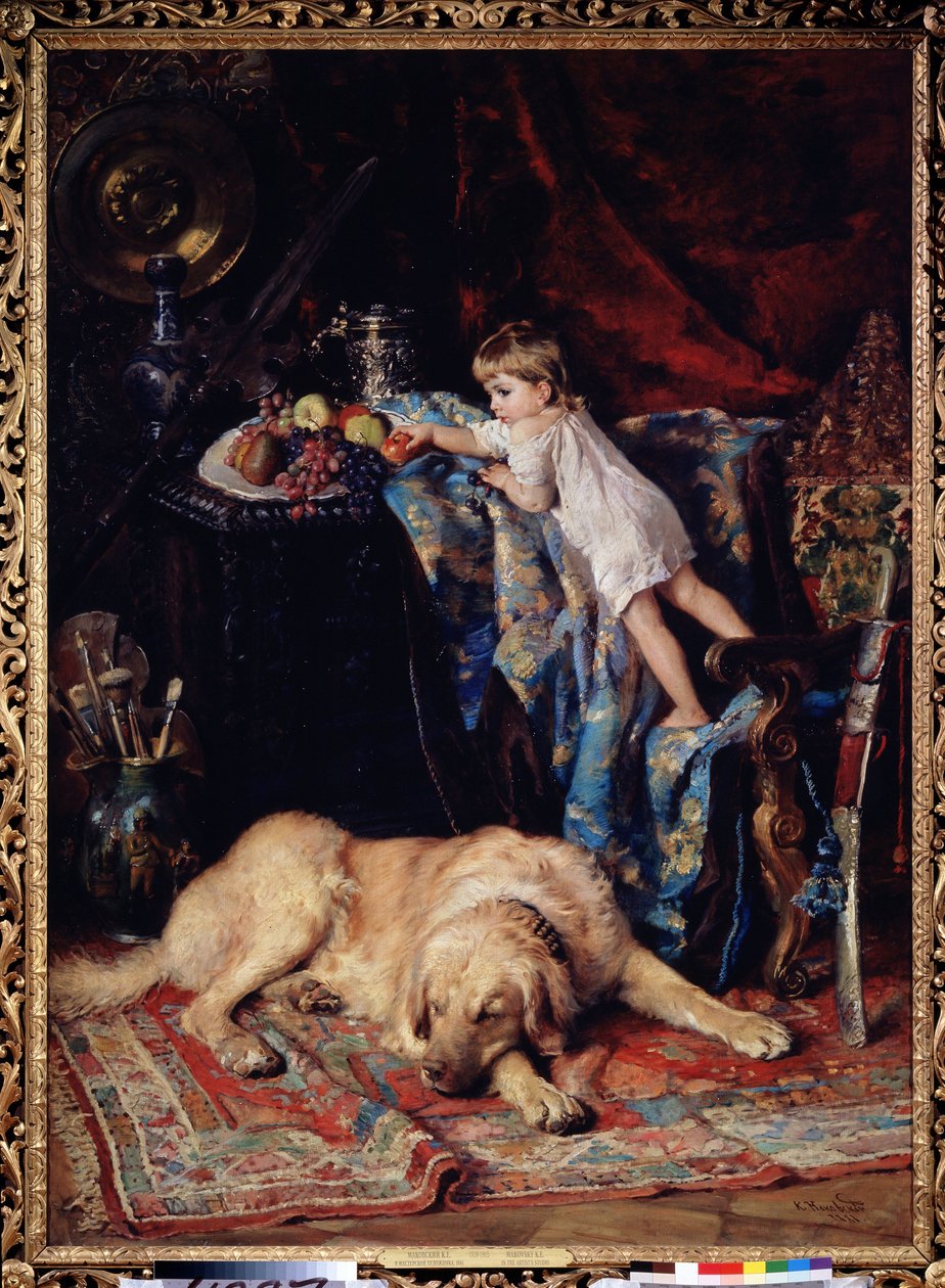 I kunstnerstudioet. Et grådig barn balanserer seg på en lenestol, for å unngå overvåking av en stor døsende hund og for å ta en frukt fra et fat, komposisjon for et stilleben. Maleri av Konstantin av Konstantin Egorovich Makovsky