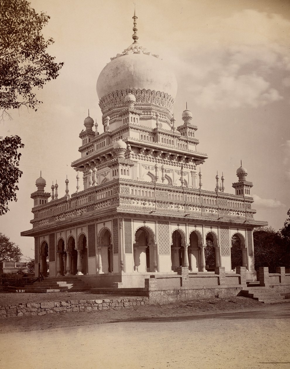  av Lala Deen Dayal