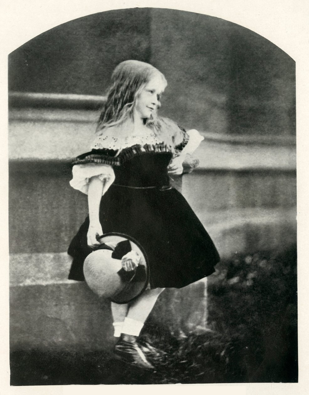 Beatrice Henley, c1862, 1948. av Lewis Carroll